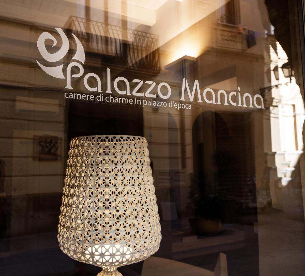 Palazzo Mancina Hotel Trapani Exterior foto