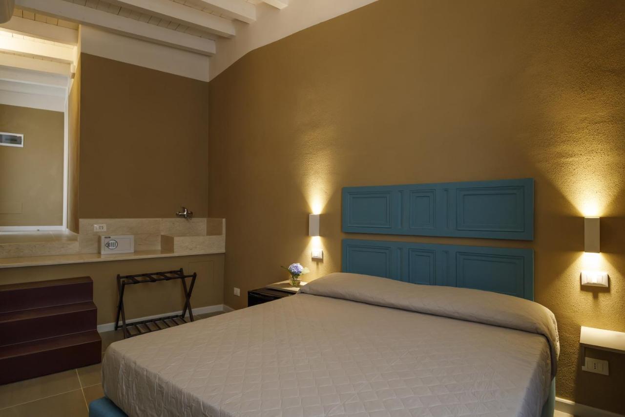 Palazzo Mancina Hotel Trapani Exterior foto